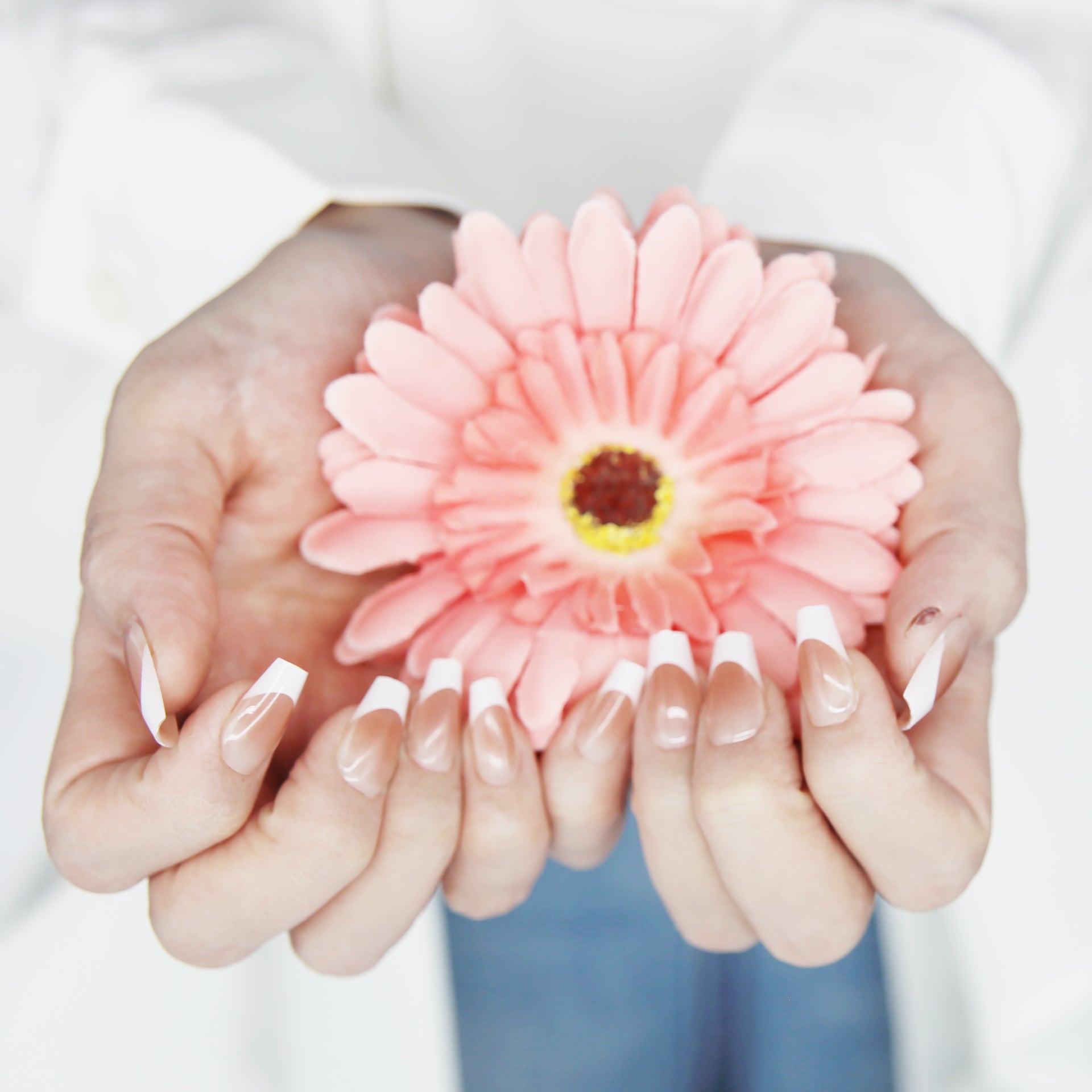 Natural French Nails Extra Soft Short Almond tip.120 pieces Press On with 192 gels.