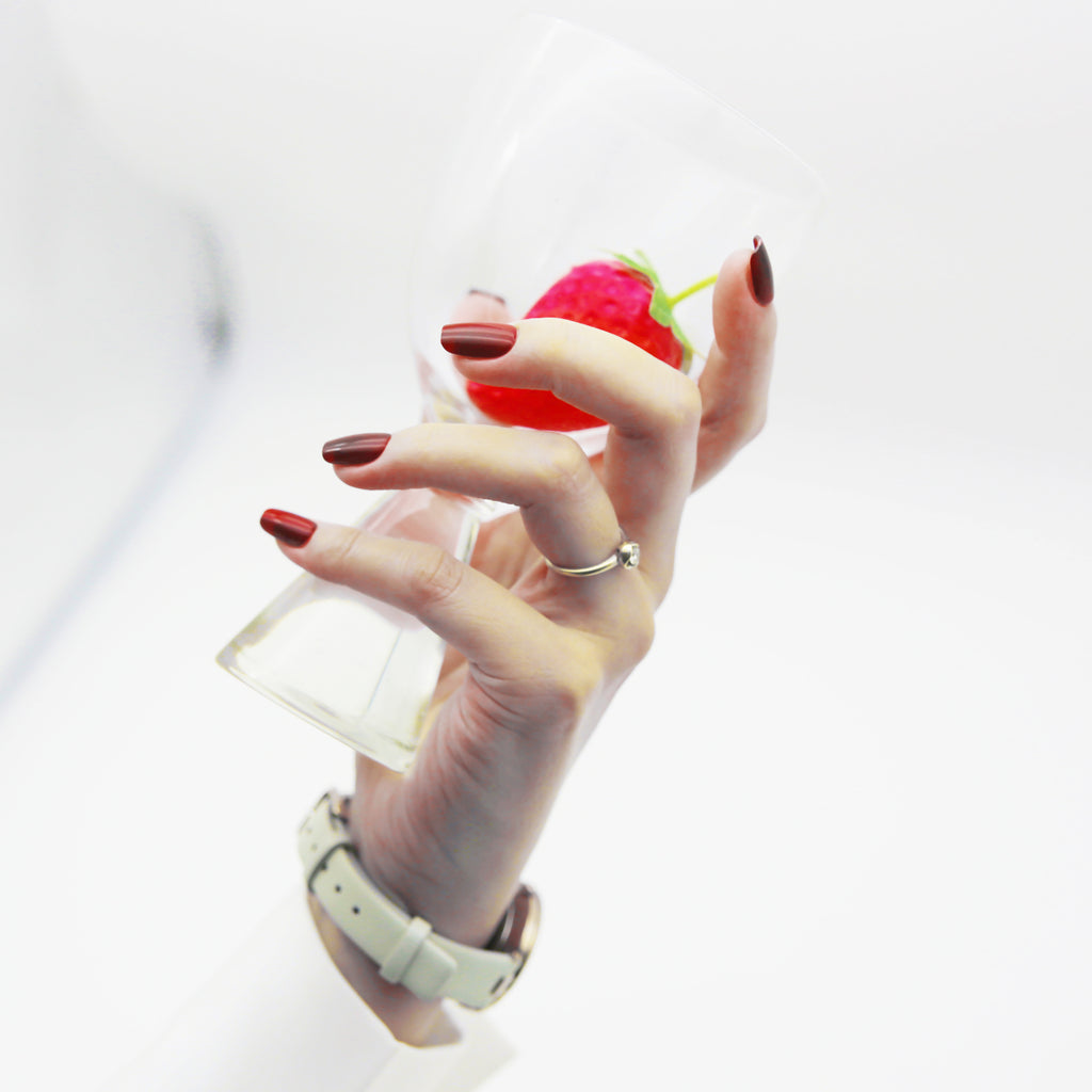 Burgundy Cat-Eye Medium Square tip.120 pieces Press-On with 192 gels.