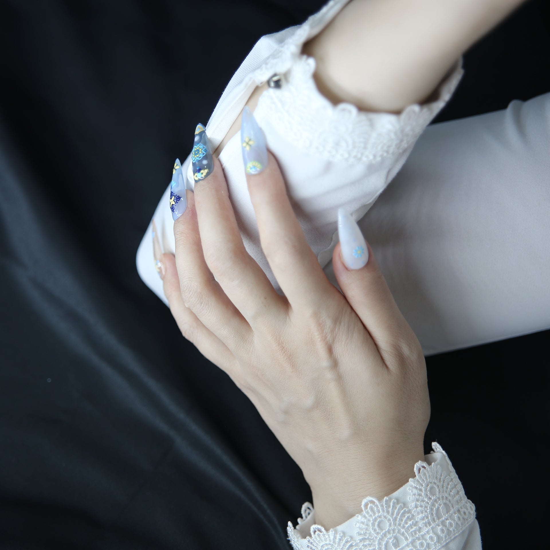 Customizable  Press-On Nails Kit – DIY Nail Art for Every Style! No.34